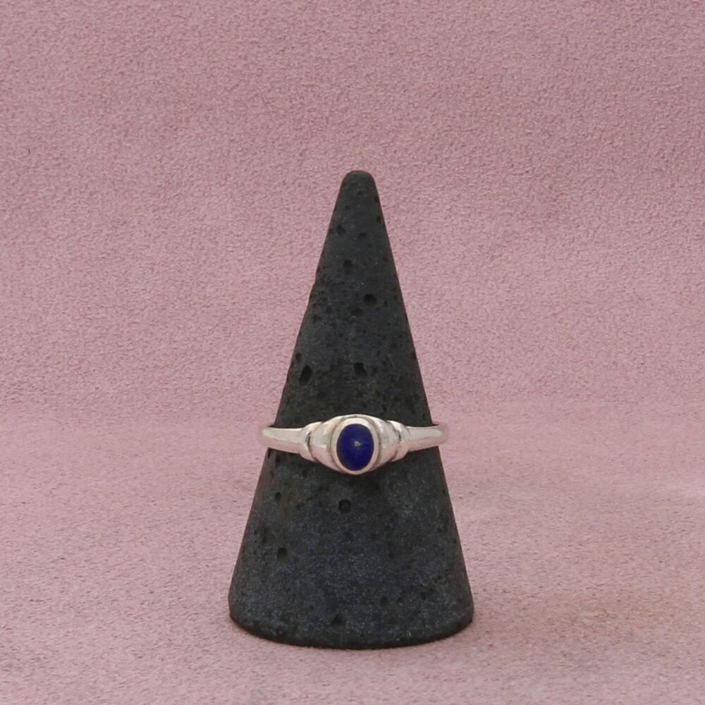 sterling silver dainty lapis lazuli ring size 8.75